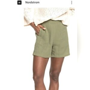 🔥NWOT🔥 ABOUND High Rise PULL-ON COTTON GAUZE SHORTS IN GREEN CYPRESS- 3” XXS